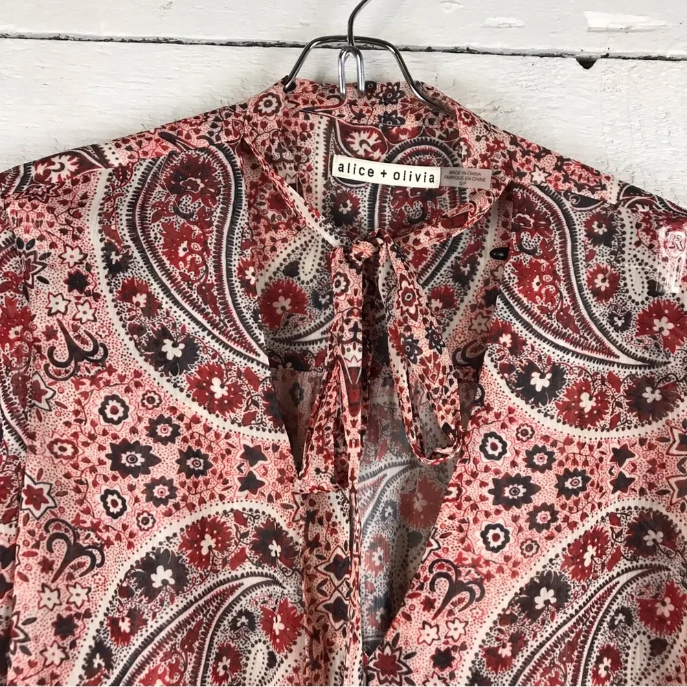 Alice and Olivia Anabel Tie Front Blouse Paisley Print, Size Small - Picture 5 of 9